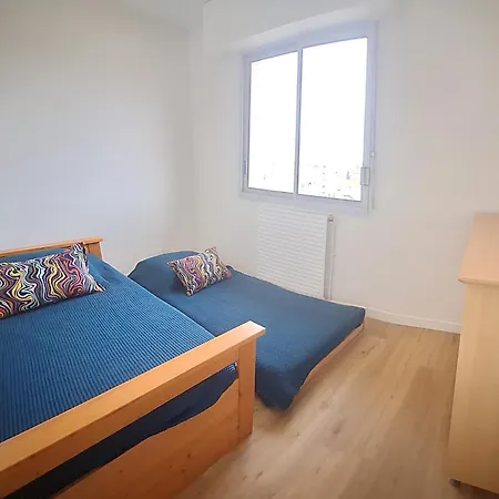 Cosy Face à La Gare Avec à Proximité Plages Et Commerces à Pied Appartement