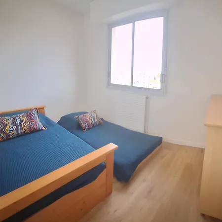 Apartment Duplex Face A La Gare Arcachon