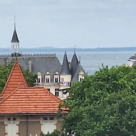 Duplex Face A La Gare Arcachon
