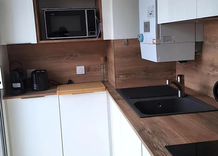 Cosy Face A La Gare Avec A Proximite Plages Et Commerces A Pied * Arcachon